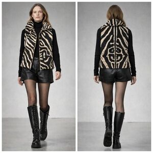 Day One Camouflage USA Made Zebra Print Quilted Vest Small Vintage F305